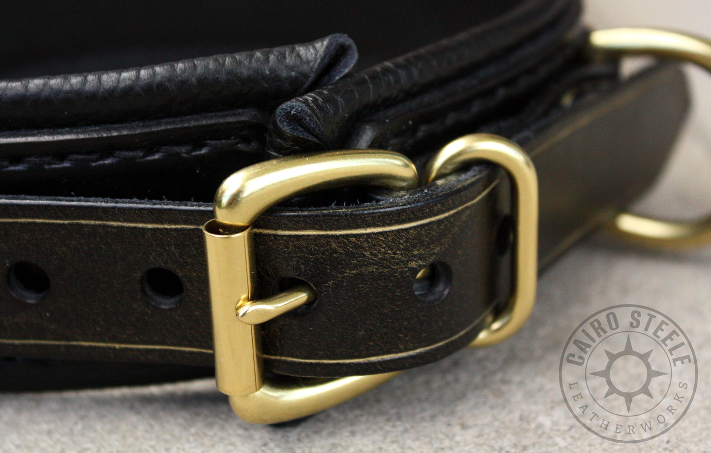 Black Leather Pull Collar