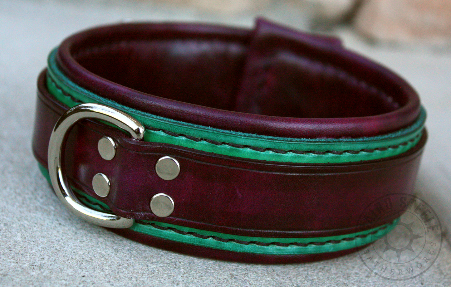 Jade & Burgundy Collar [2025]