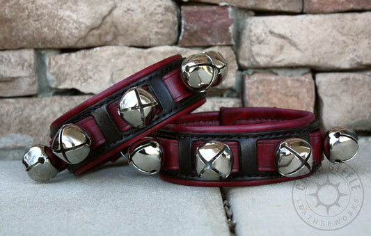 Mahogany & Black Sleigh Bell Collar Pair [2025]