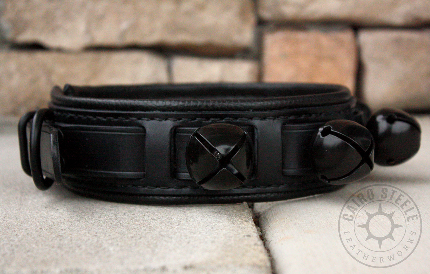 Solid Black Sleigh Bell Collar [2025]