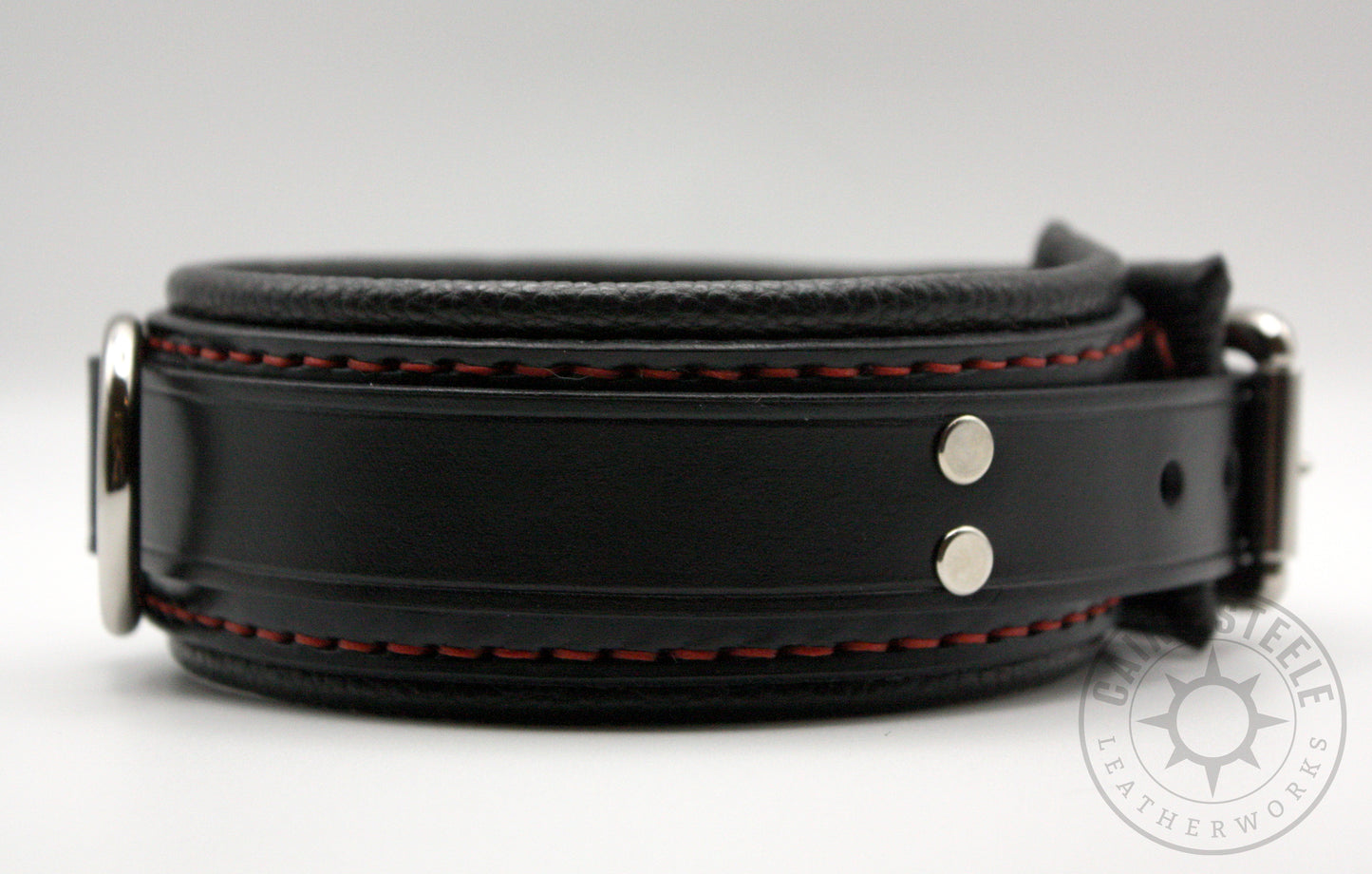 Black & Red Collar [2025]