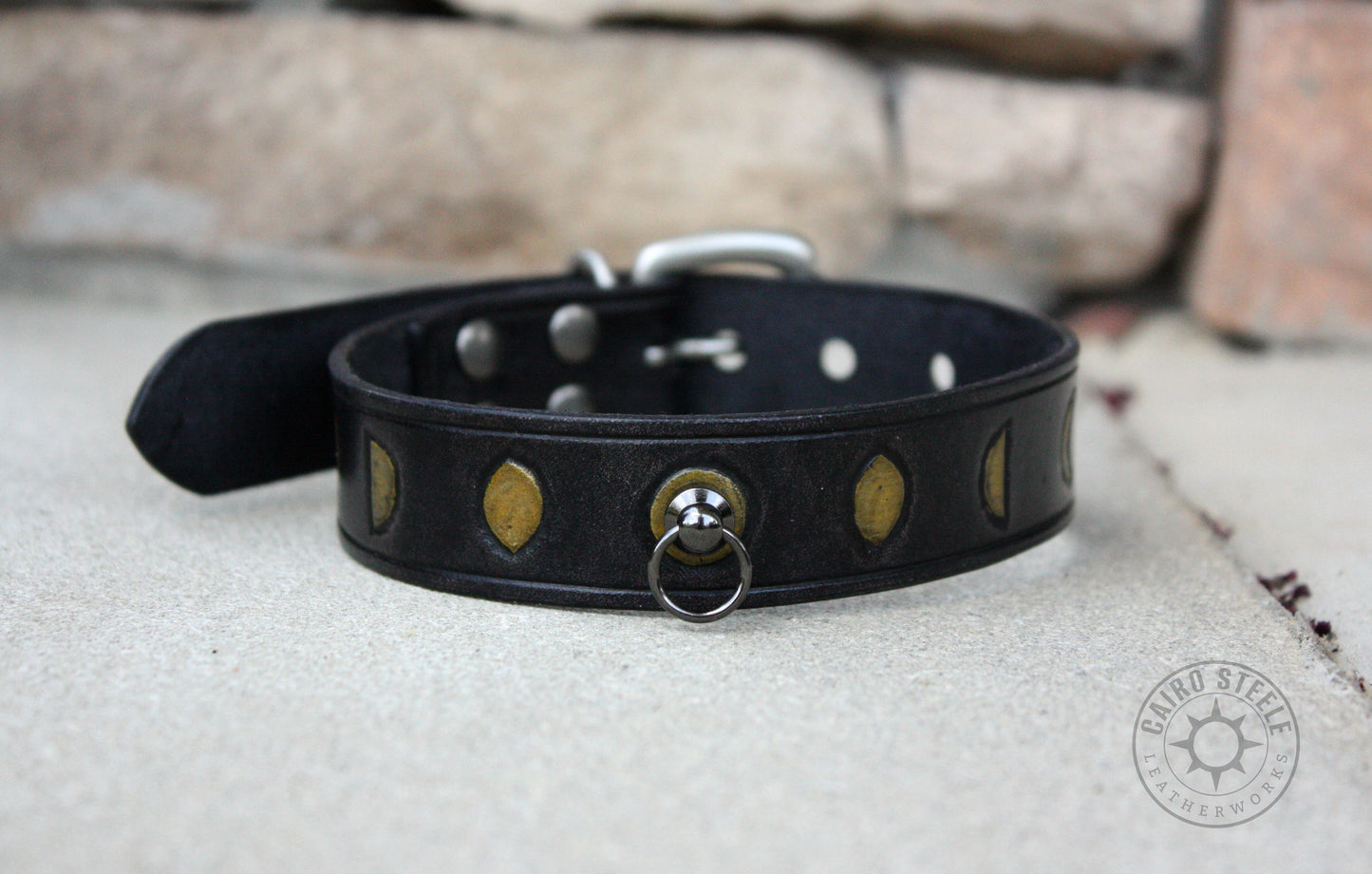 Werewolf Day Collar & Cuff Set [2025]