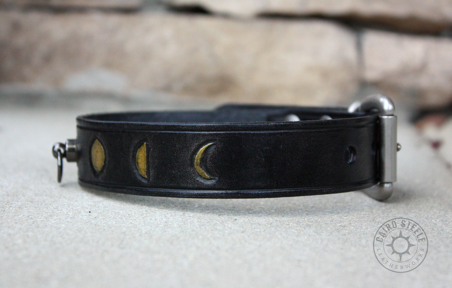 Werewolf Day Collar & Cuff Set [2025]
