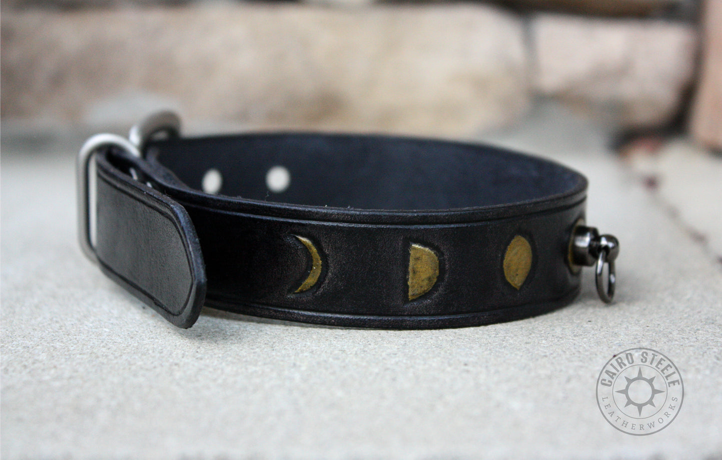 Werewolf Day Collar & Cuff Set [2025]