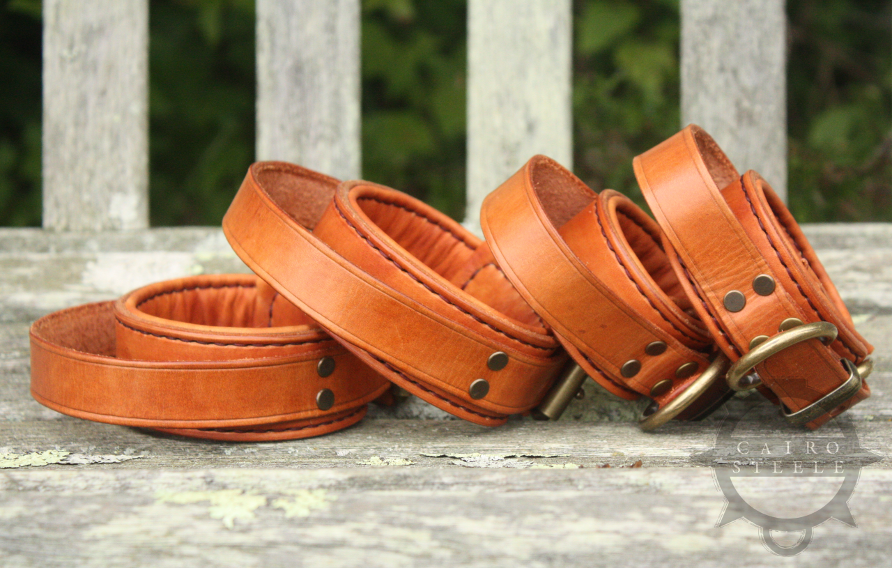 Tan Collar & Cuffs Set [2024]