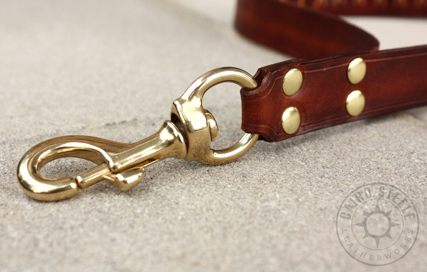 Brown Leather Short Pull Leash