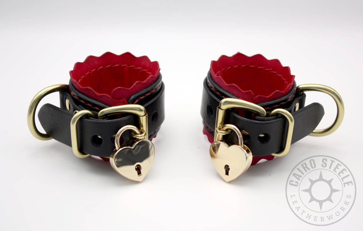 Collar & Cuff Set [2026]