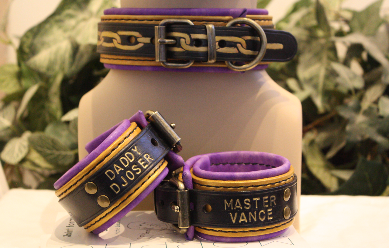 Gold Chain Collar & Cuff Set [2024]
