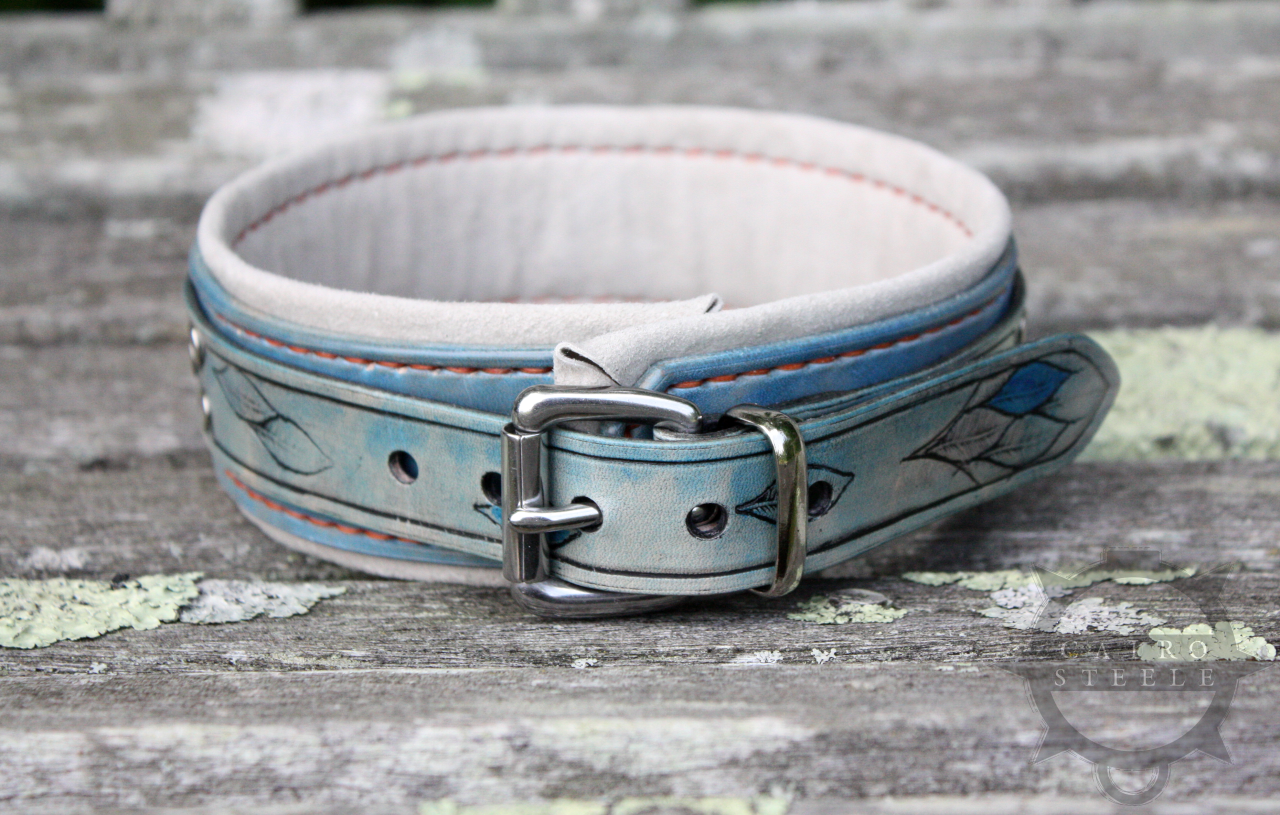 Feather Stamped Collar & Cuff Set [2024]