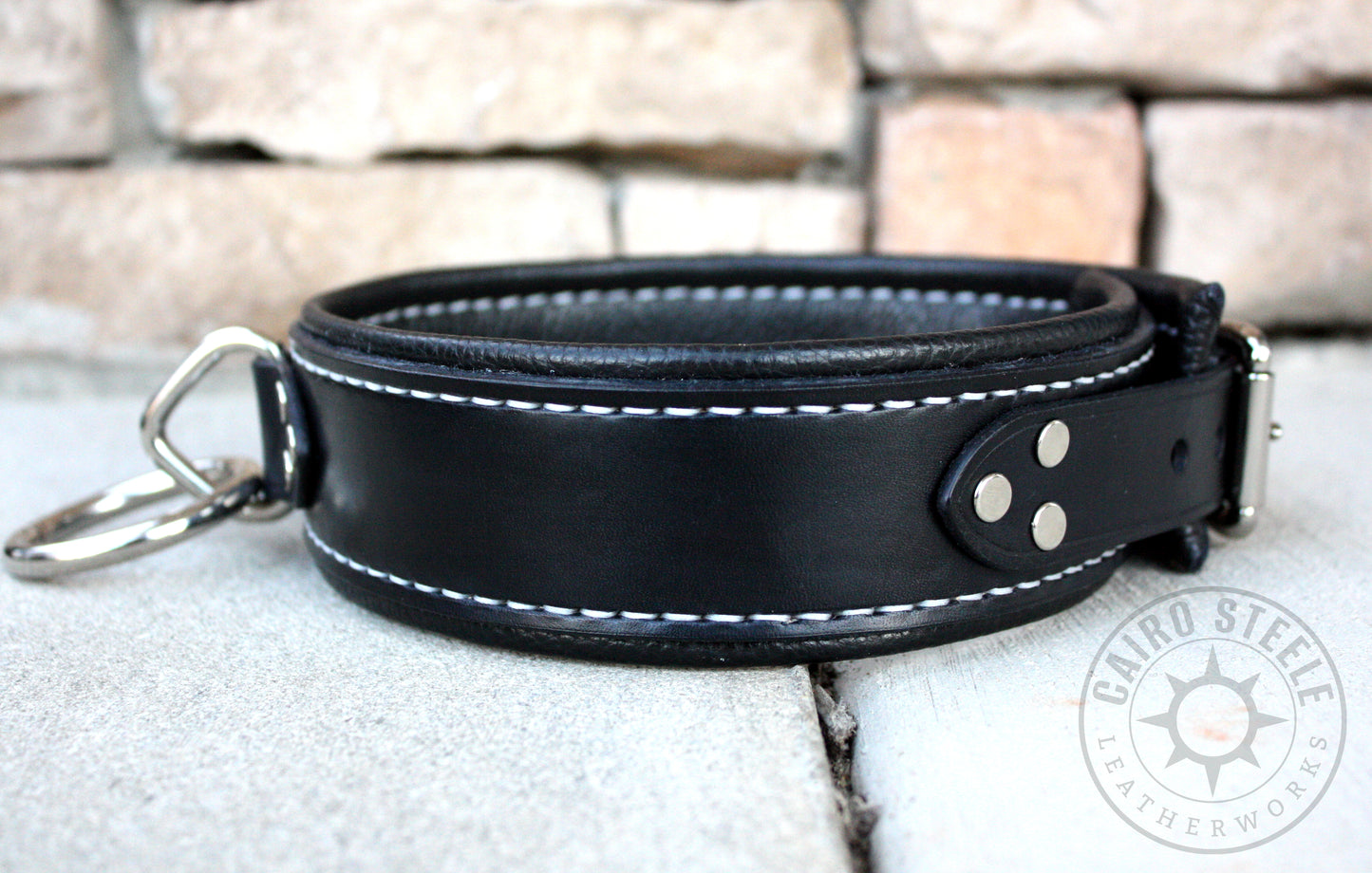 Black and Silver Loop Collar