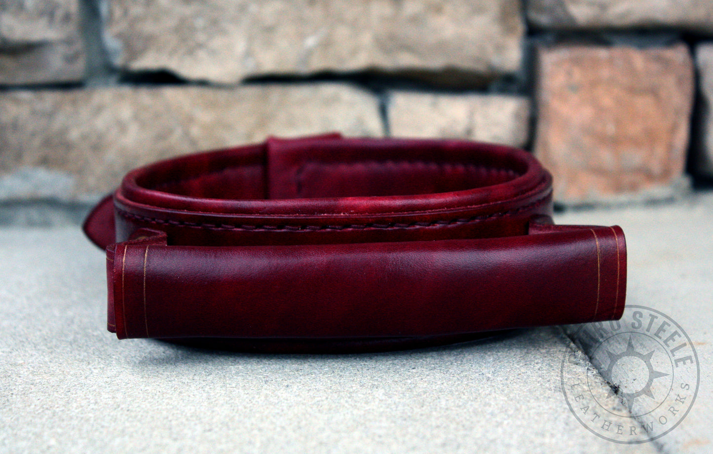 Mahogany Leather Pull Collar