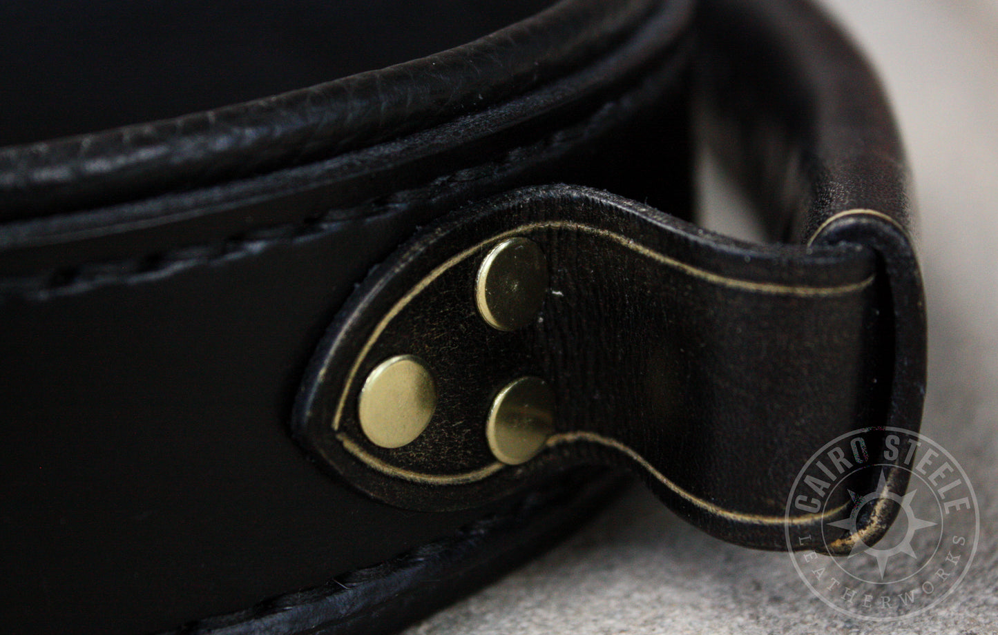 Black Leather Pull Collar