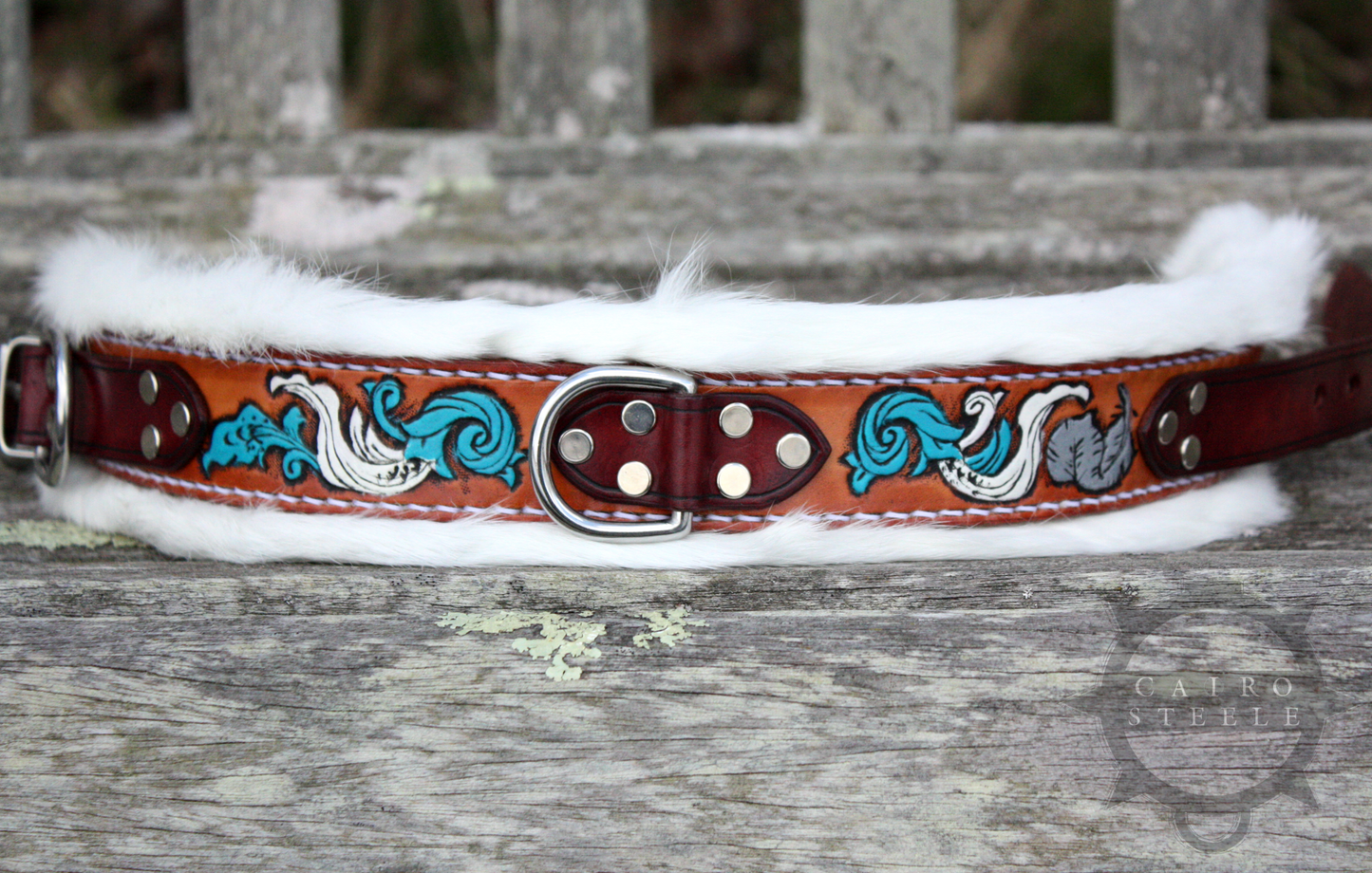 Scrollwork Fur-Lined Collar [2025]